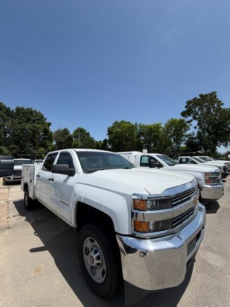 chevrolet silverado 2500hd 2017 1GC1CUEG2HF121727 image chevrolet silverado 2500hd 2017 1GC1CUEG2HF121727 image